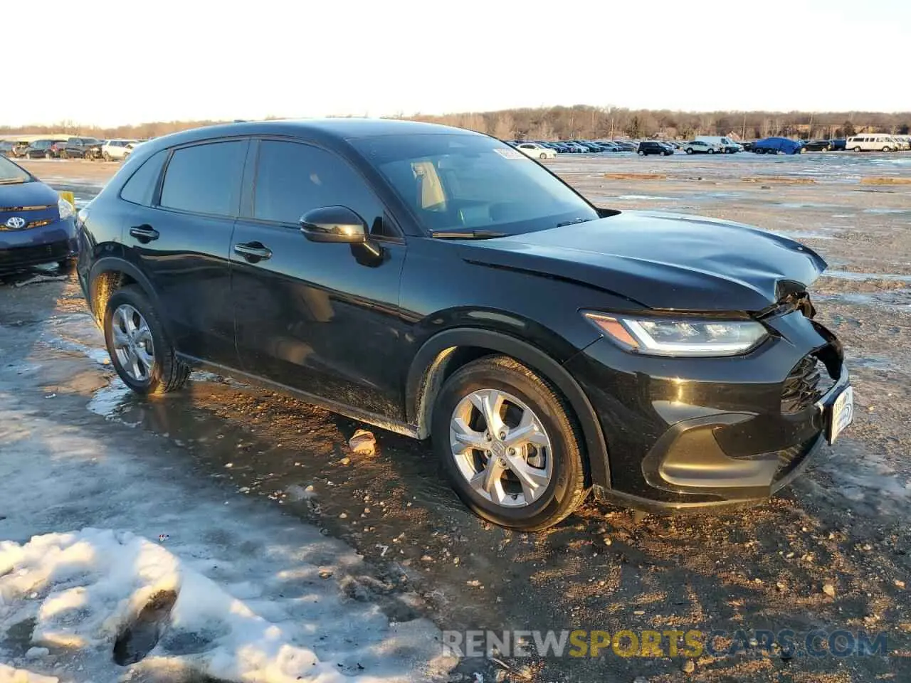 4 Photograph of a damaged car 3CZRZ2H33PM744569 HONDA HR-V 2023