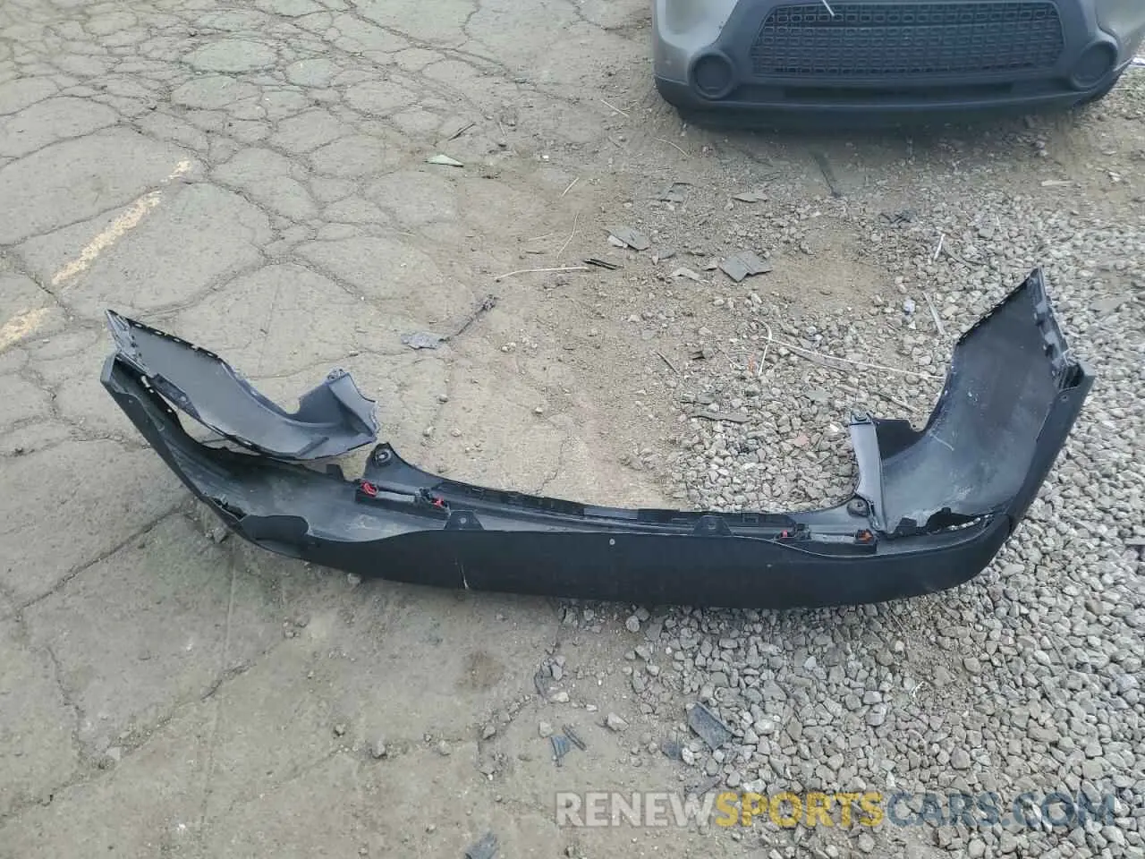 13 Photograph of a damaged car 3CZRZ2H34PM724332 HONDA HR-V 2023