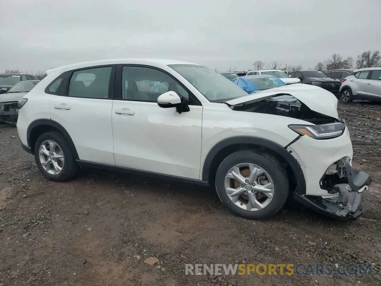4 Photograph of a damaged car 3CZRZ2H34PM745231 HONDA HR-V 2023