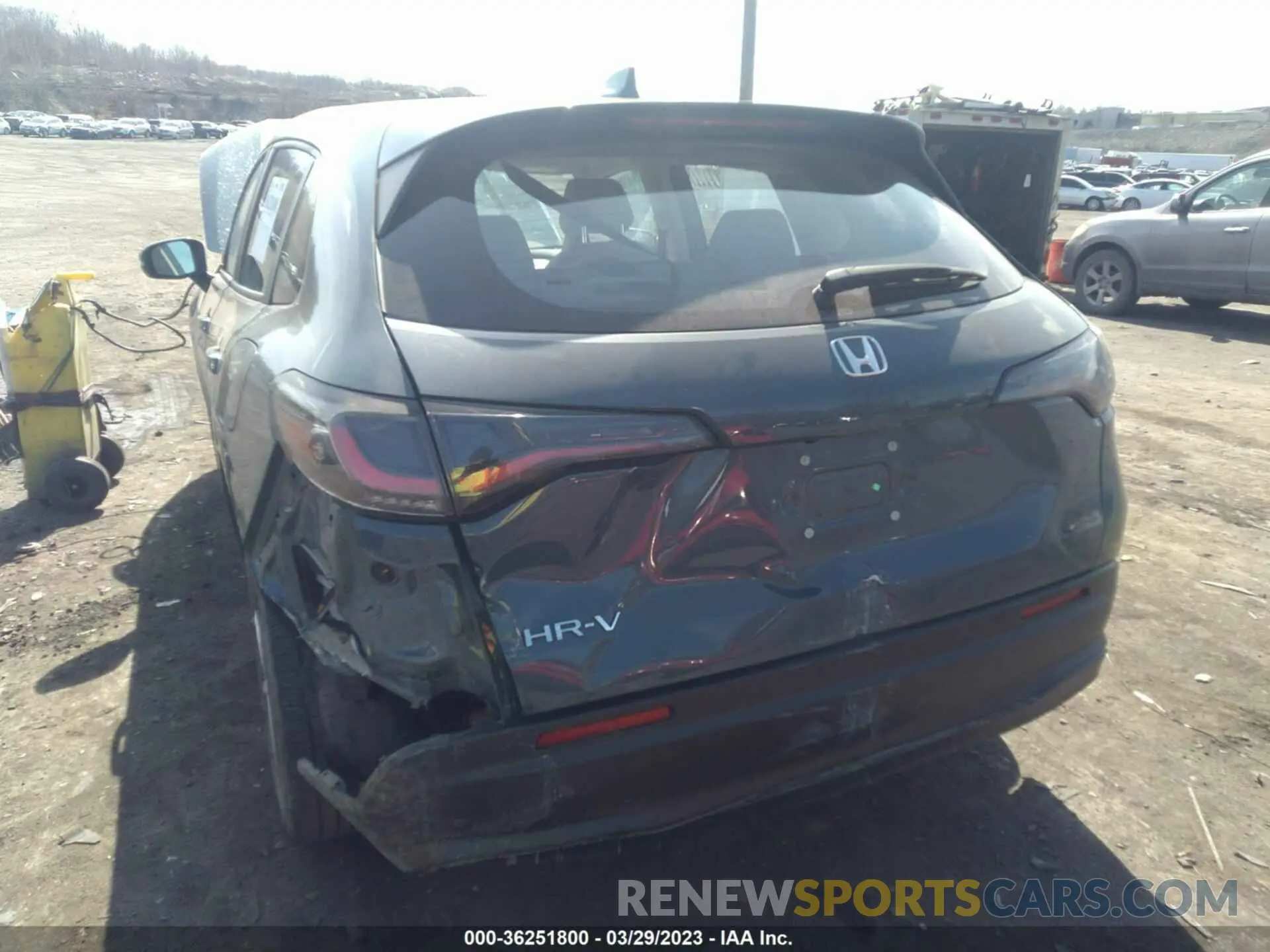 6 Photograph of a damaged car 3CZRZ2H35PM724243 HONDA HR-V 2023