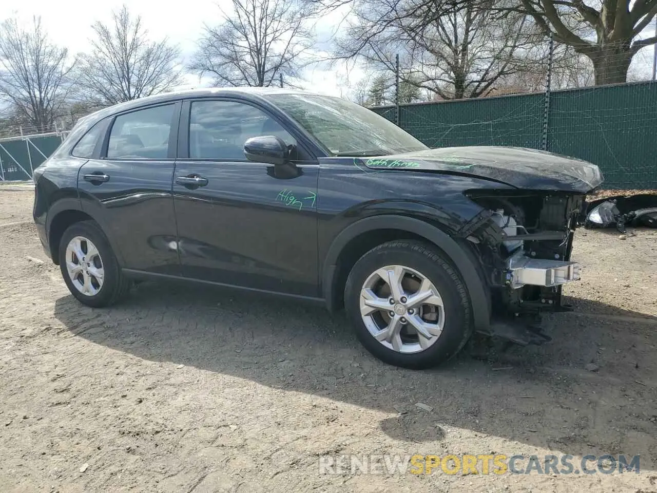 4 Photograph of a damaged car 3CZRZ2H35PM739440 HONDA HR-V 2023