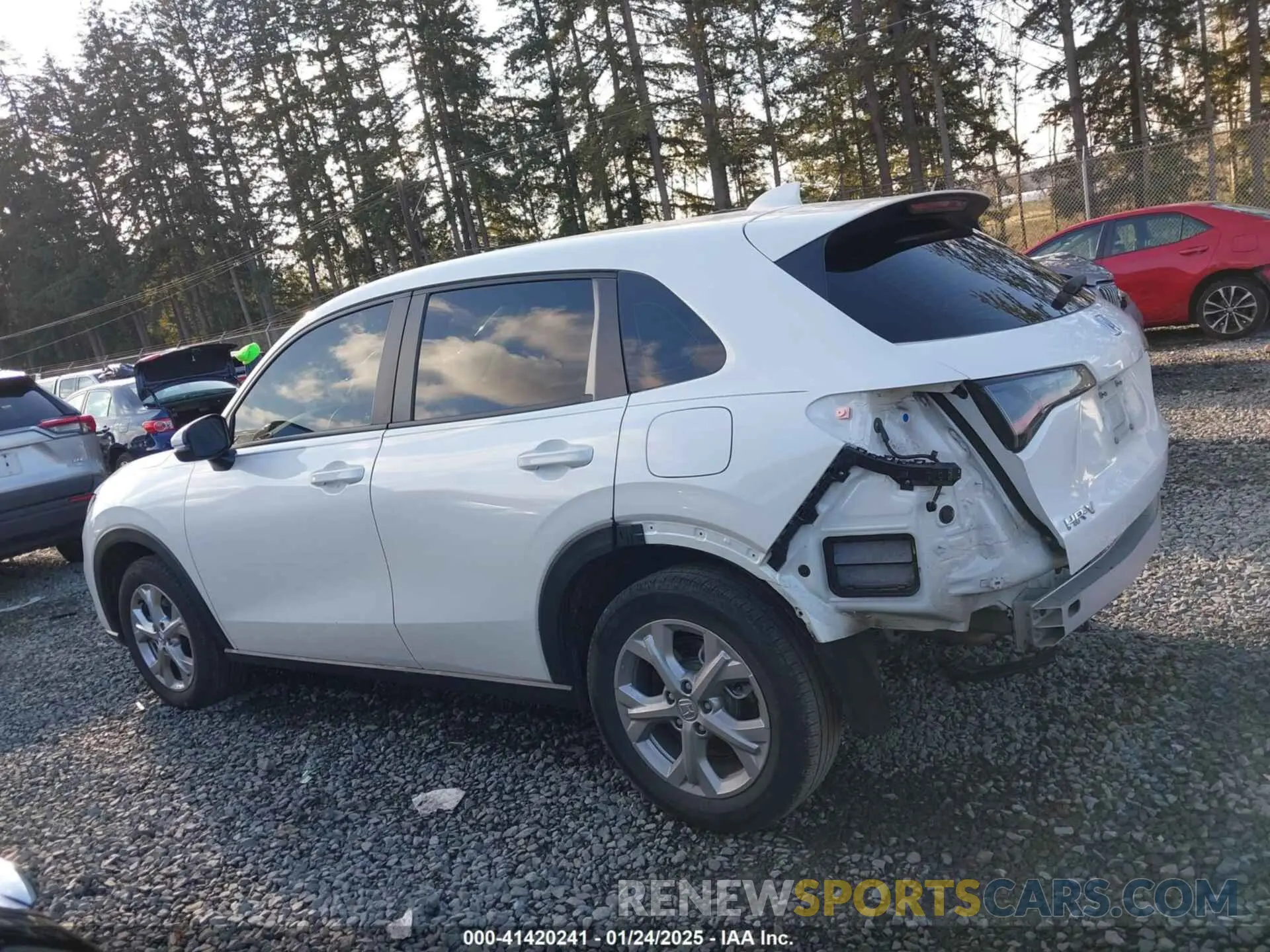 15 Photograph of a damaged car 3CZRZ2H36PM727006 HONDA HR-V 2023