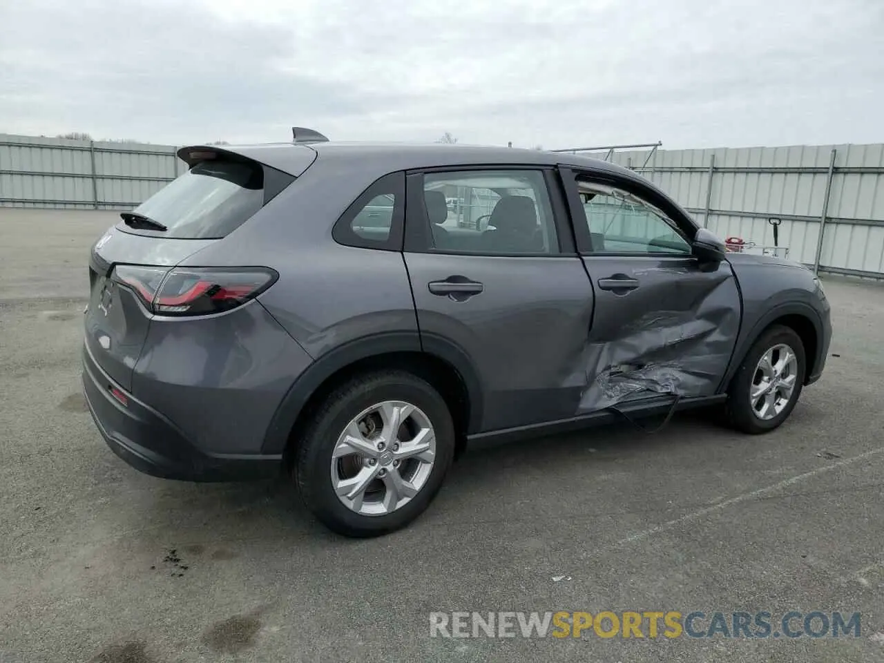 3 Photograph of a damaged car 3CZRZ2H36PM727975 HONDA HR-V 2023