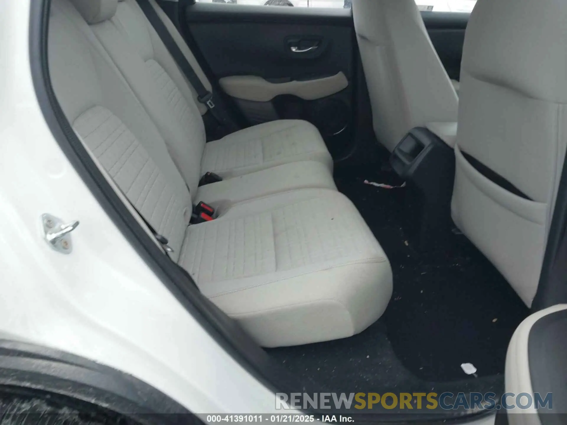8 Photograph of a damaged car 3CZRZ2H37PM748561 HONDA HR-V 2023