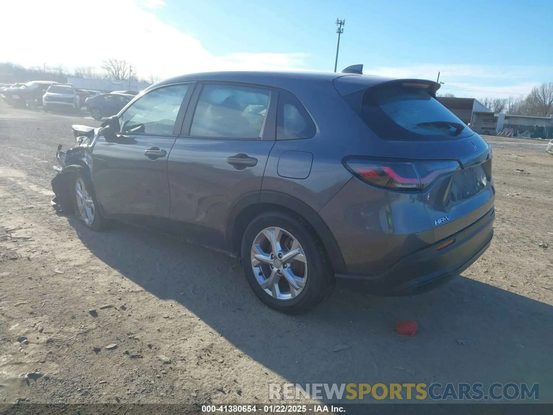 3 Photograph of a damaged car 3CZRZ2H38PM704133 HONDA HR-V 2023