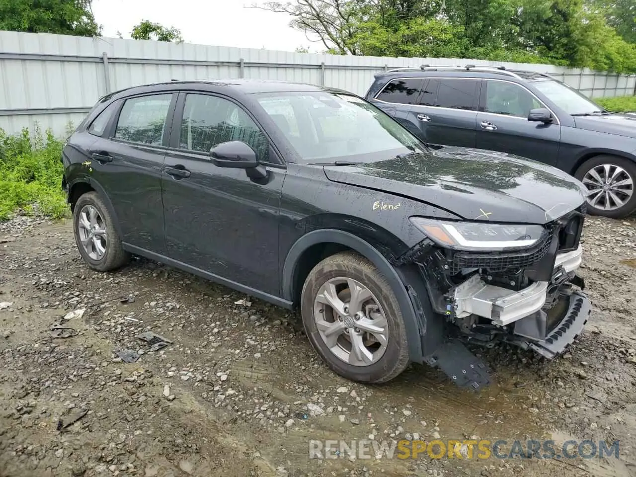 4 Photograph of a damaged car 3CZRZ2H38PM712118 HONDA HR-V 2023