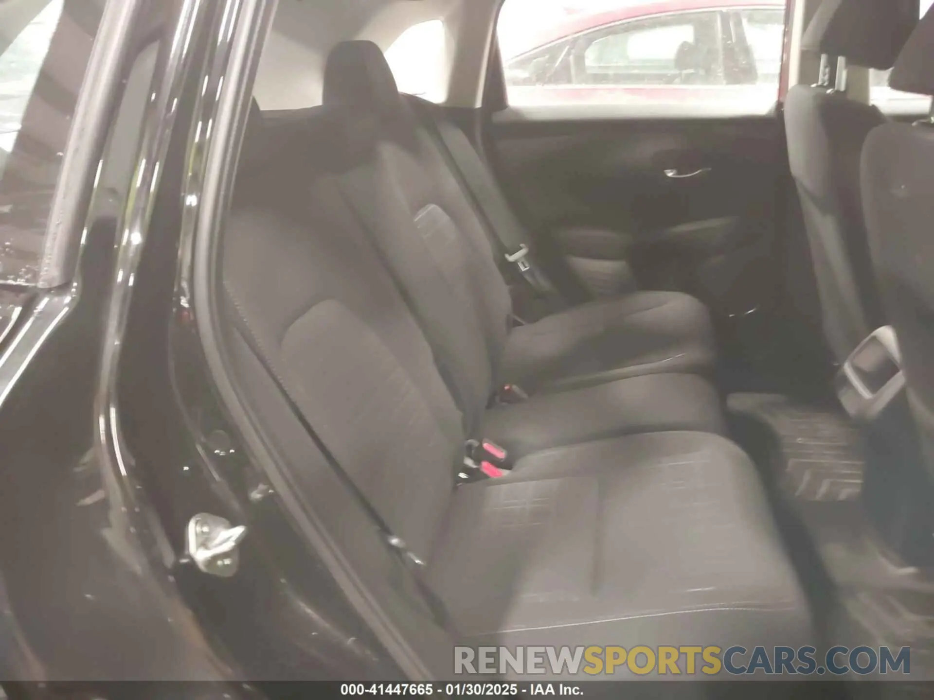 8 Photograph of a damaged car 3CZRZ2H38PM729307 HONDA HR-V 2023