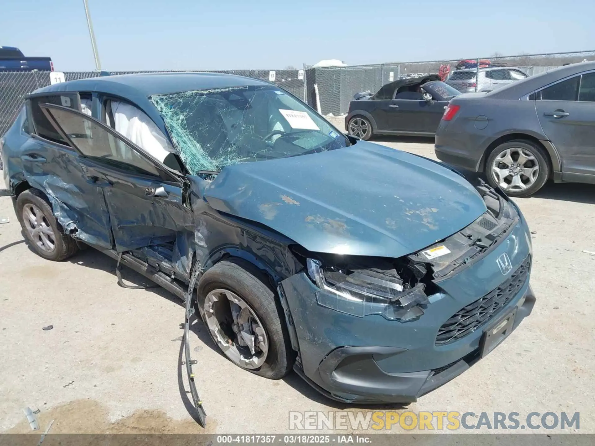 1 Photograph of a damaged car 3CZRZ2H39PM726982 HONDA HR-V 2023