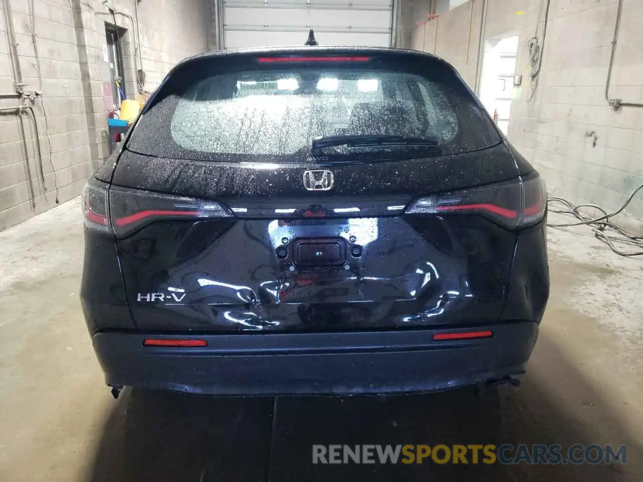 6 Photograph of a damaged car 3CZRZ2H39PM745273 HONDA HR-V 2023
