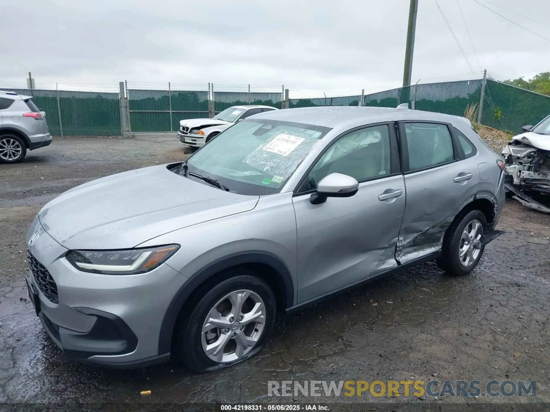2 Photograph of a damaged car 3CZRZ2H3XPM746951 HONDA HR-V 2023