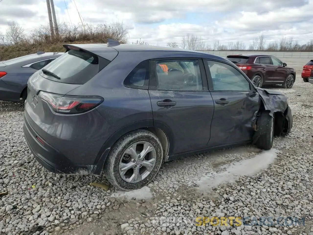 3 Photograph of a damaged car 3CZRZ2H3XPM747663 HONDA HR-V 2023