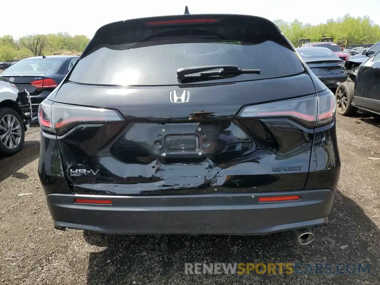 6 Photograph of a damaged car 3CZRZ2H50PM703799 HONDA HR-V 2023