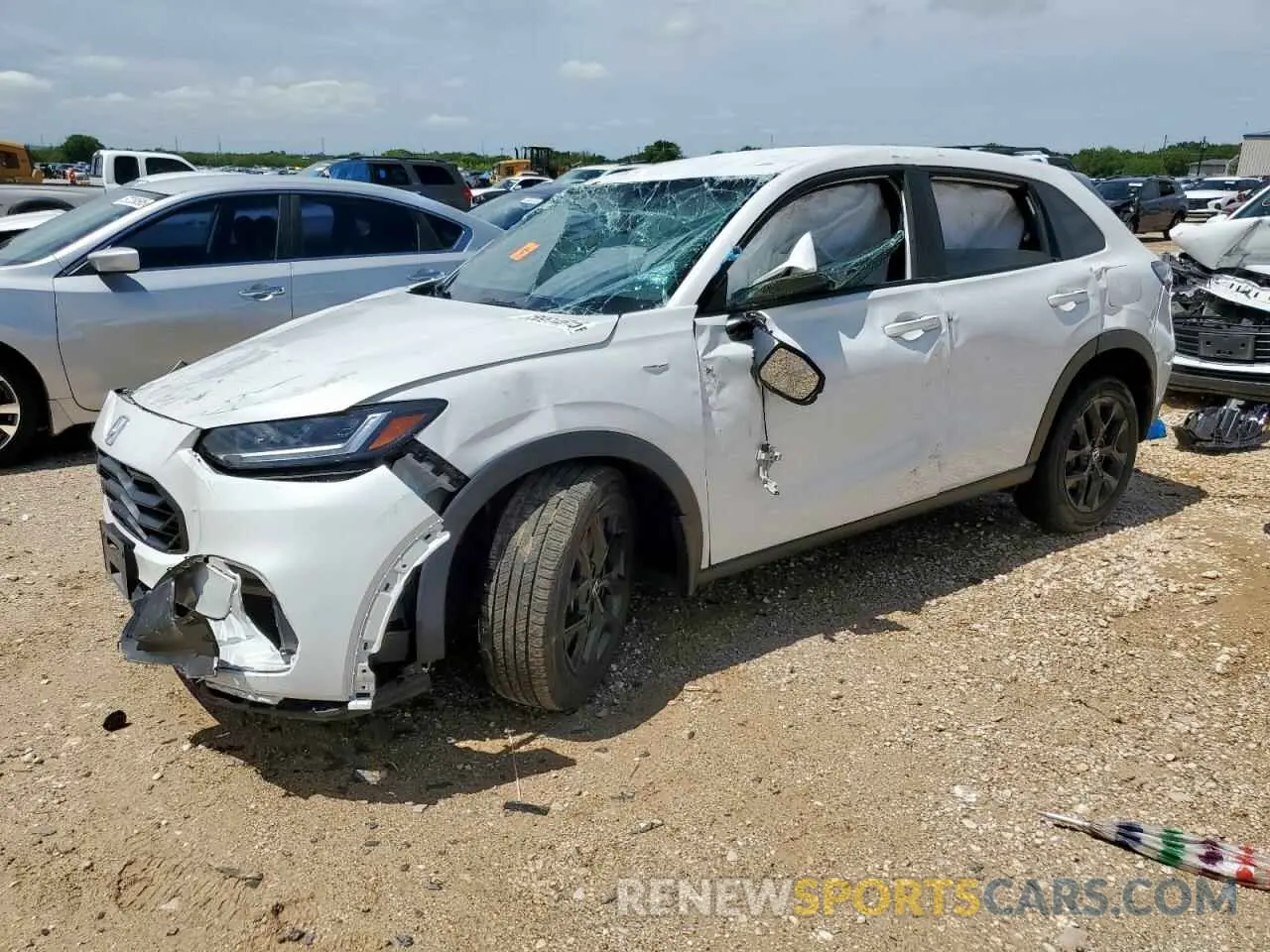 1 Photograph of a damaged car 3CZRZ2H50PM704385 HONDA HR-V 2023