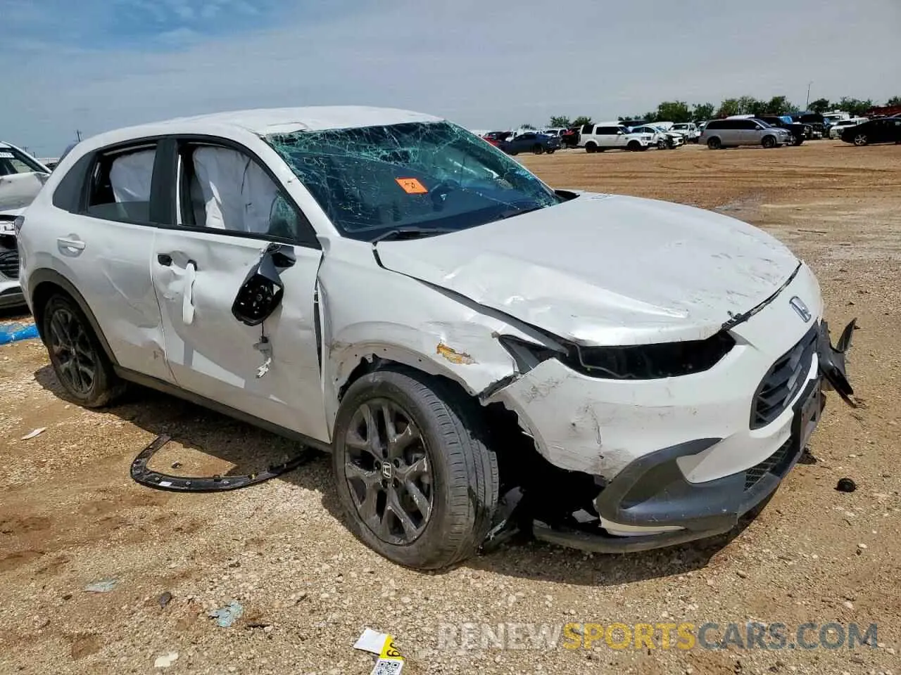 4 Photograph of a damaged car 3CZRZ2H50PM704385 HONDA HR-V 2023