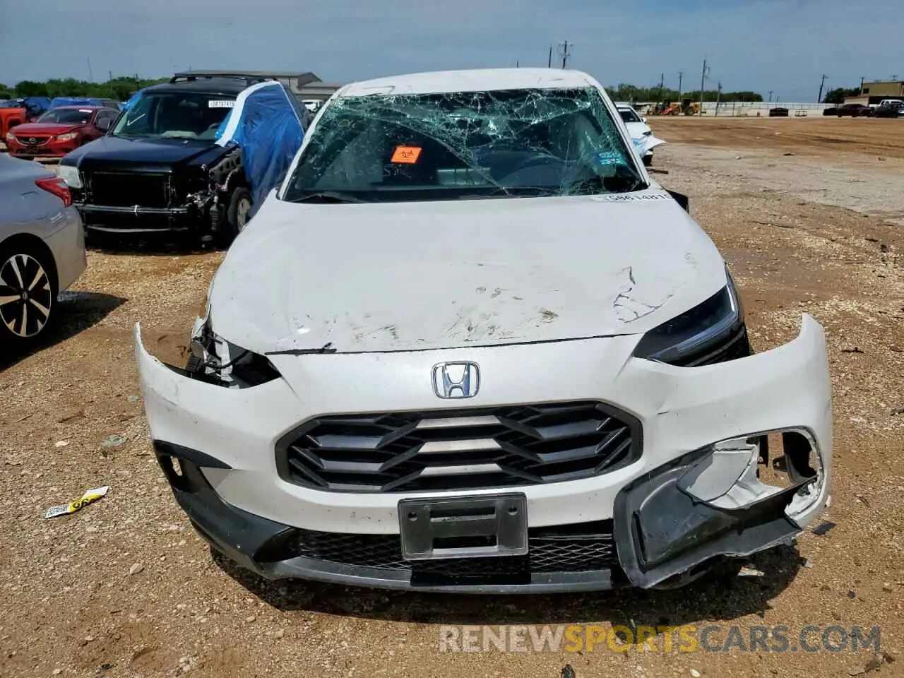 5 Photograph of a damaged car 3CZRZ2H50PM704385 HONDA HR-V 2023