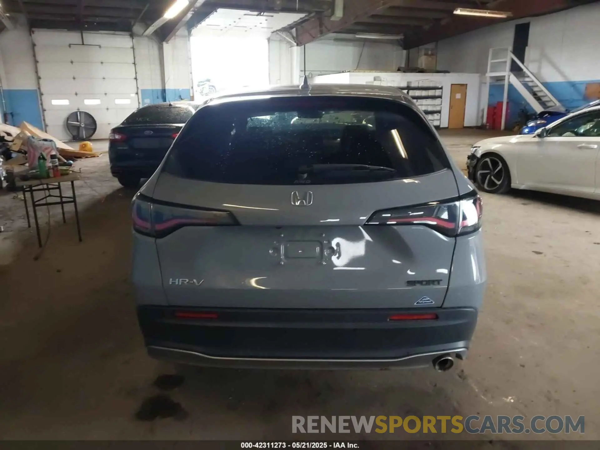 16 Photograph of a damaged car 3CZRZ2H50PM714351 HONDA HR-V 2023