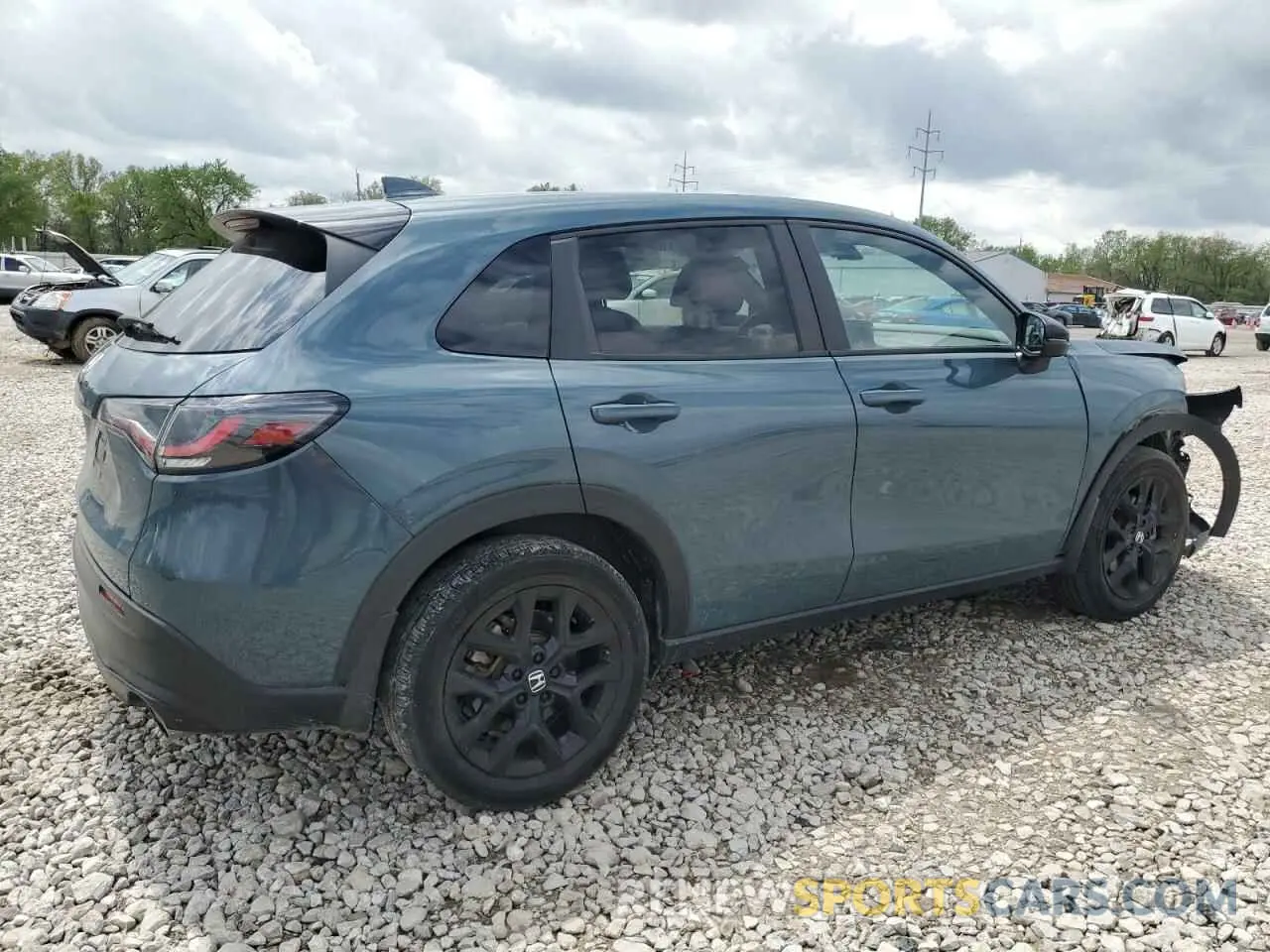3 Photograph of a damaged car 3CZRZ2H50PM715743 HONDA HR-V 2023