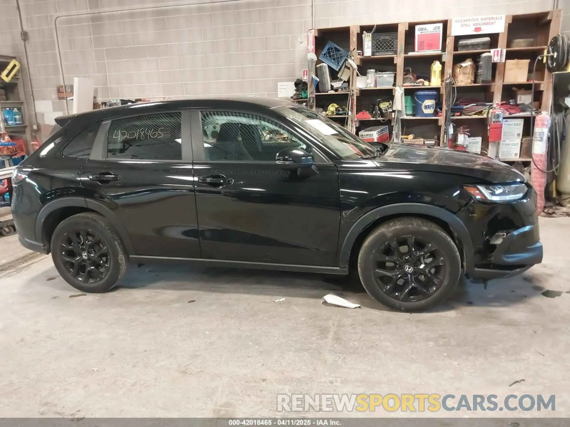 13 Photograph of a damaged car 3CZRZ2H50PM750556 HONDA HR-V 2023