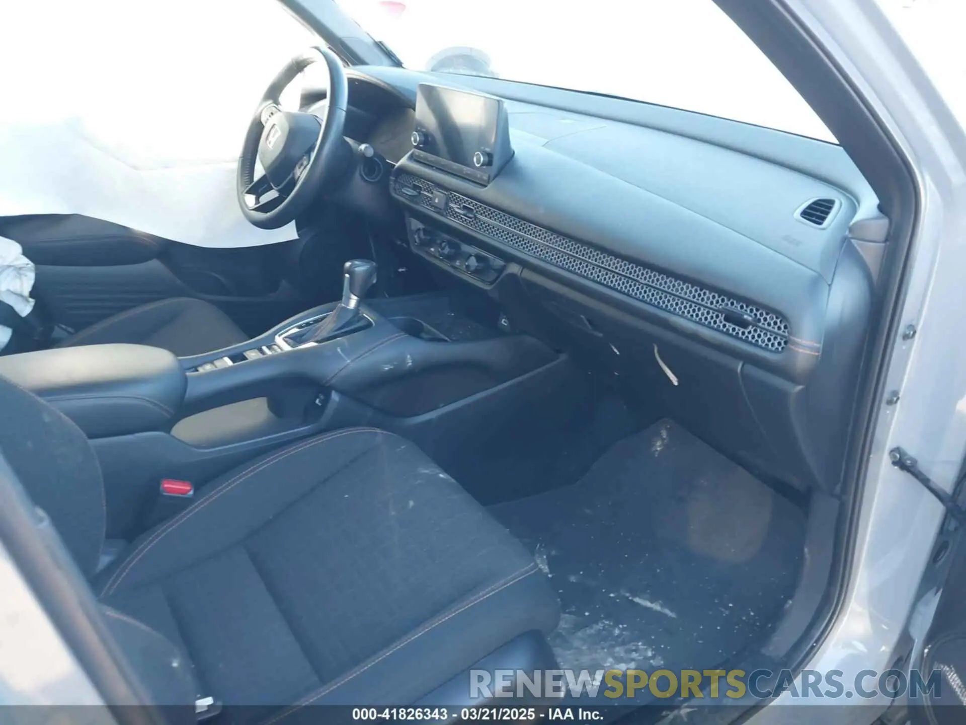 5 Photograph of a damaged car 3CZRZ2H51PM701897 HONDA HR-V 2023