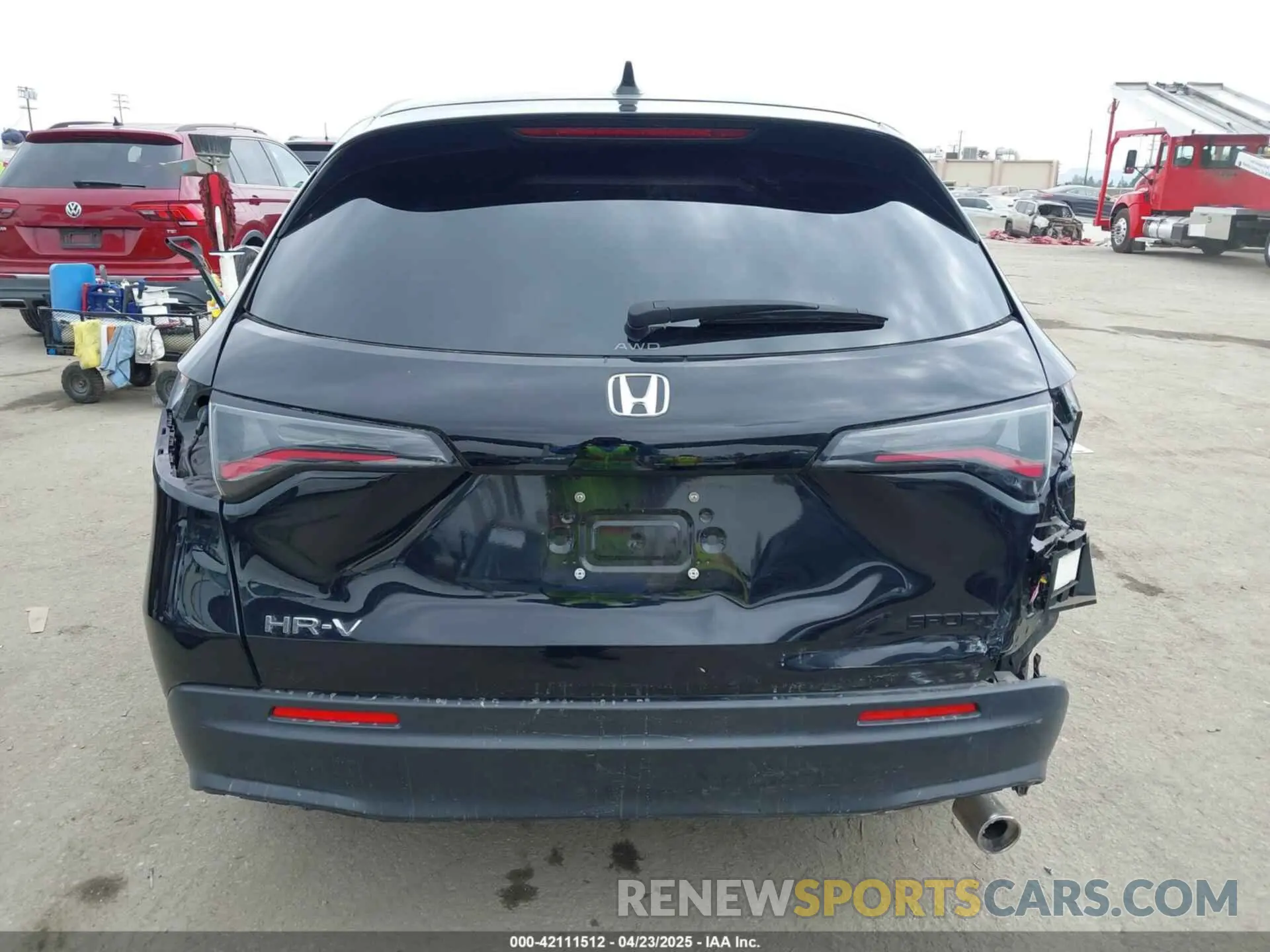 17 Photograph of a damaged car 3CZRZ2H52PM701679 HONDA HR-V 2023