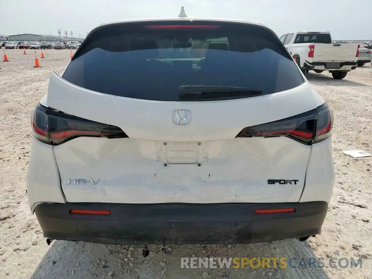 6 Photograph of a damaged car 3CZRZ2H55PM713471 HONDA HR-V 2023