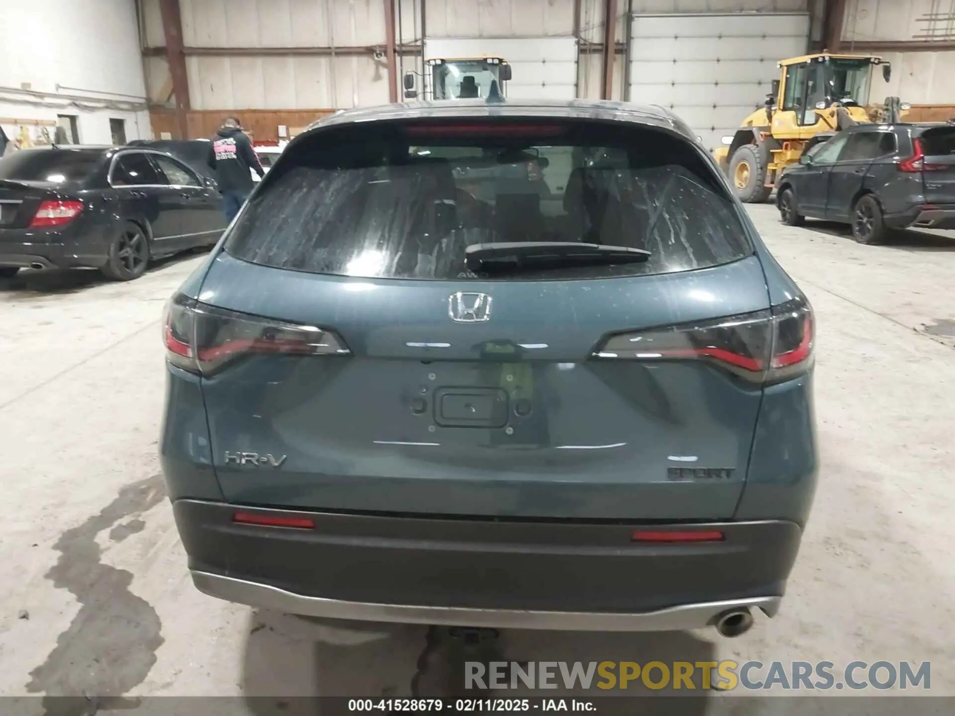 16 Photograph of a damaged car 3CZRZ2H55PM744848 HONDA HR-V 2023