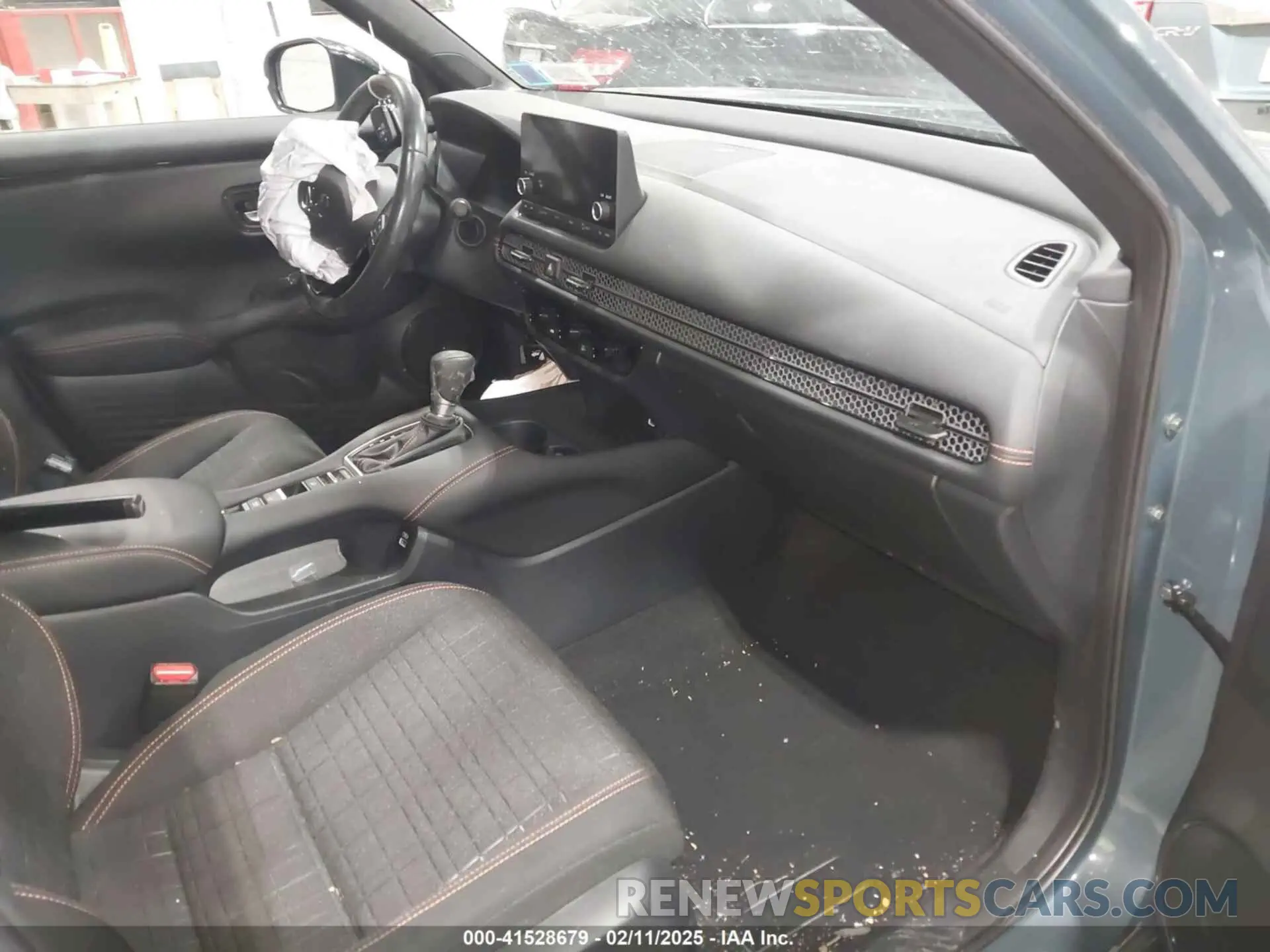 5 Photograph of a damaged car 3CZRZ2H55PM744848 HONDA HR-V 2023