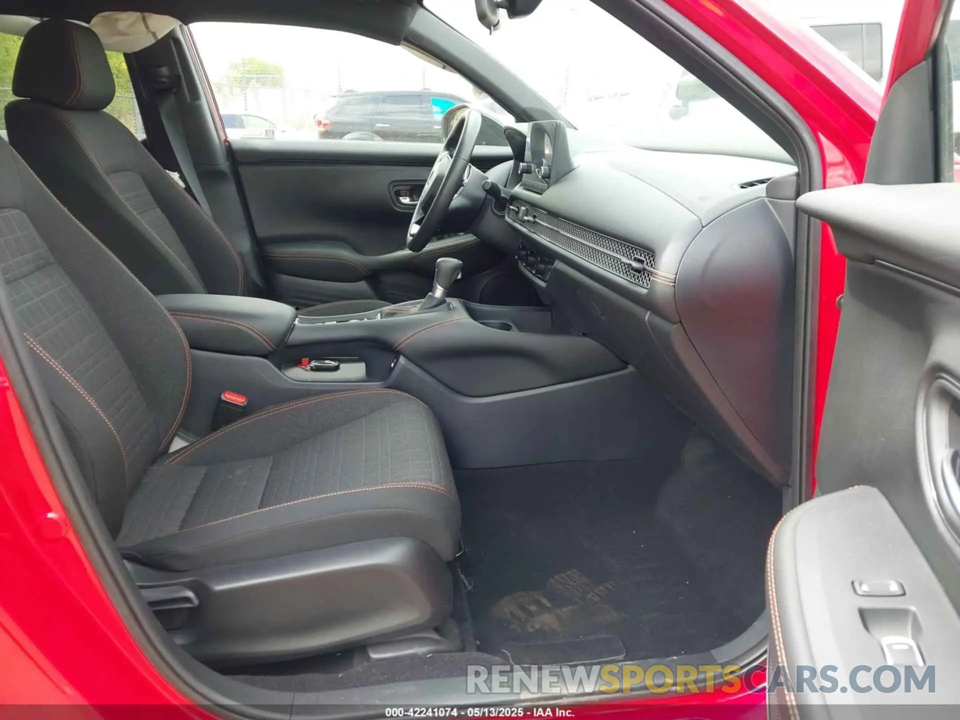 5 Photograph of a damaged car 3CZRZ2H56PM713382 HONDA HR-V 2023