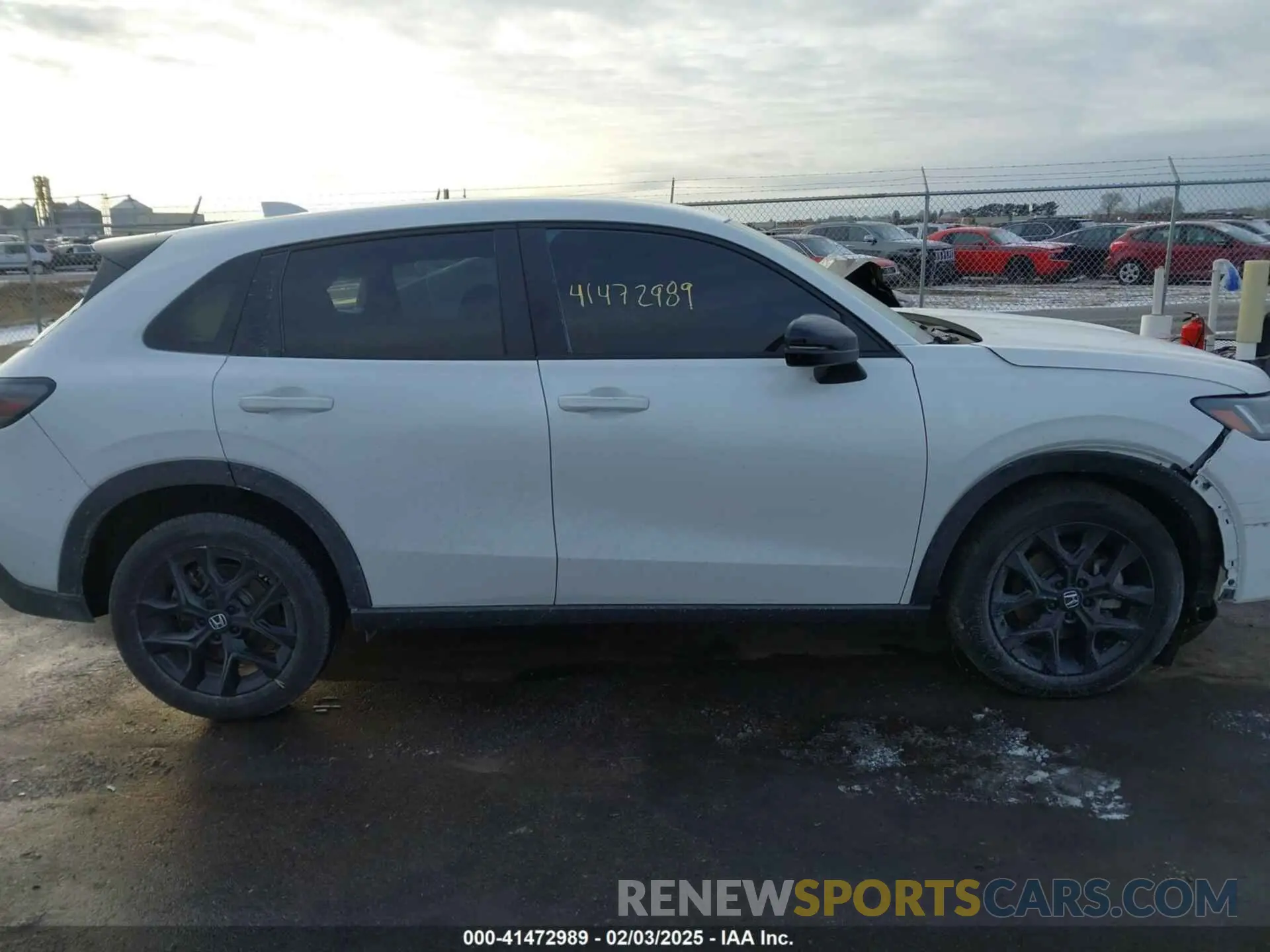 13 Photograph of a damaged car 3CZRZ2H56PM723362 HONDA HR-V 2023