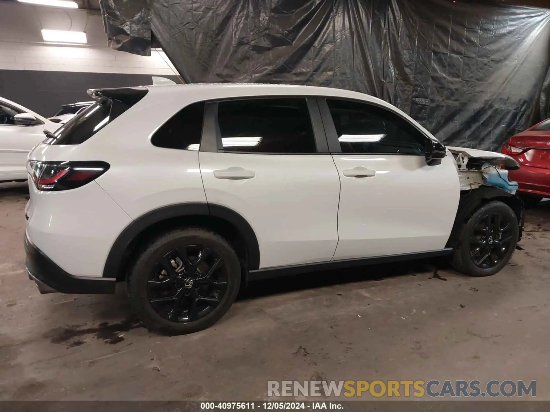 4 Photograph of a damaged car 3CZRZ2H56PM733051 HONDA HR-V 2023