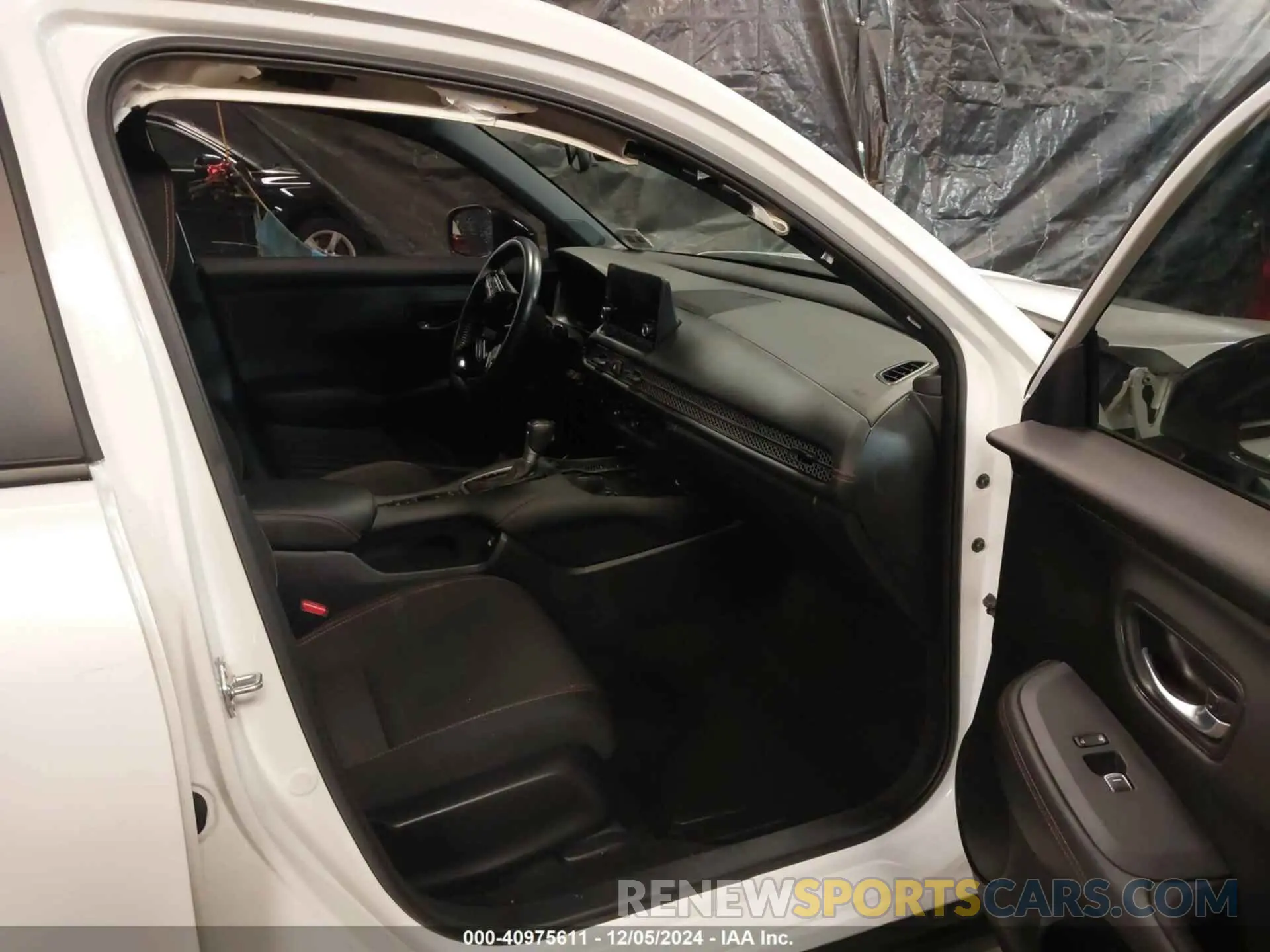 5 Photograph of a damaged car 3CZRZ2H56PM733051 HONDA HR-V 2023