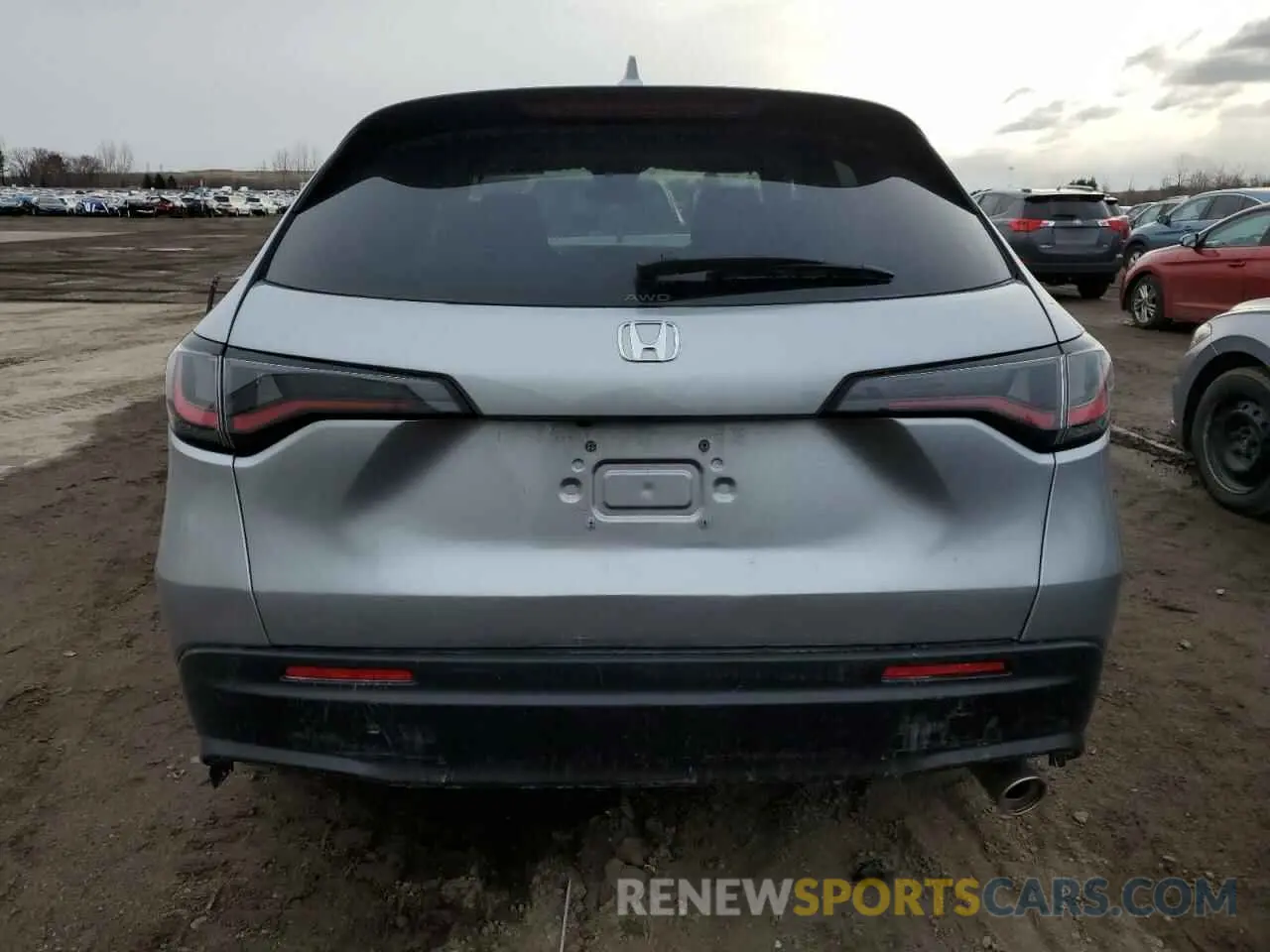 6 Photograph of a damaged car 3CZRZ2H57PM102373 HONDA HR-V 2023