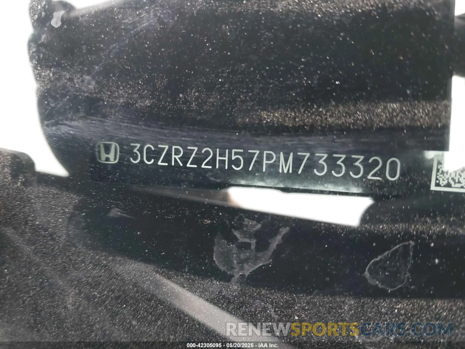 17 Photograph of a damaged car 3CZRZ2H57PM733320 HONDA HR-V 2023