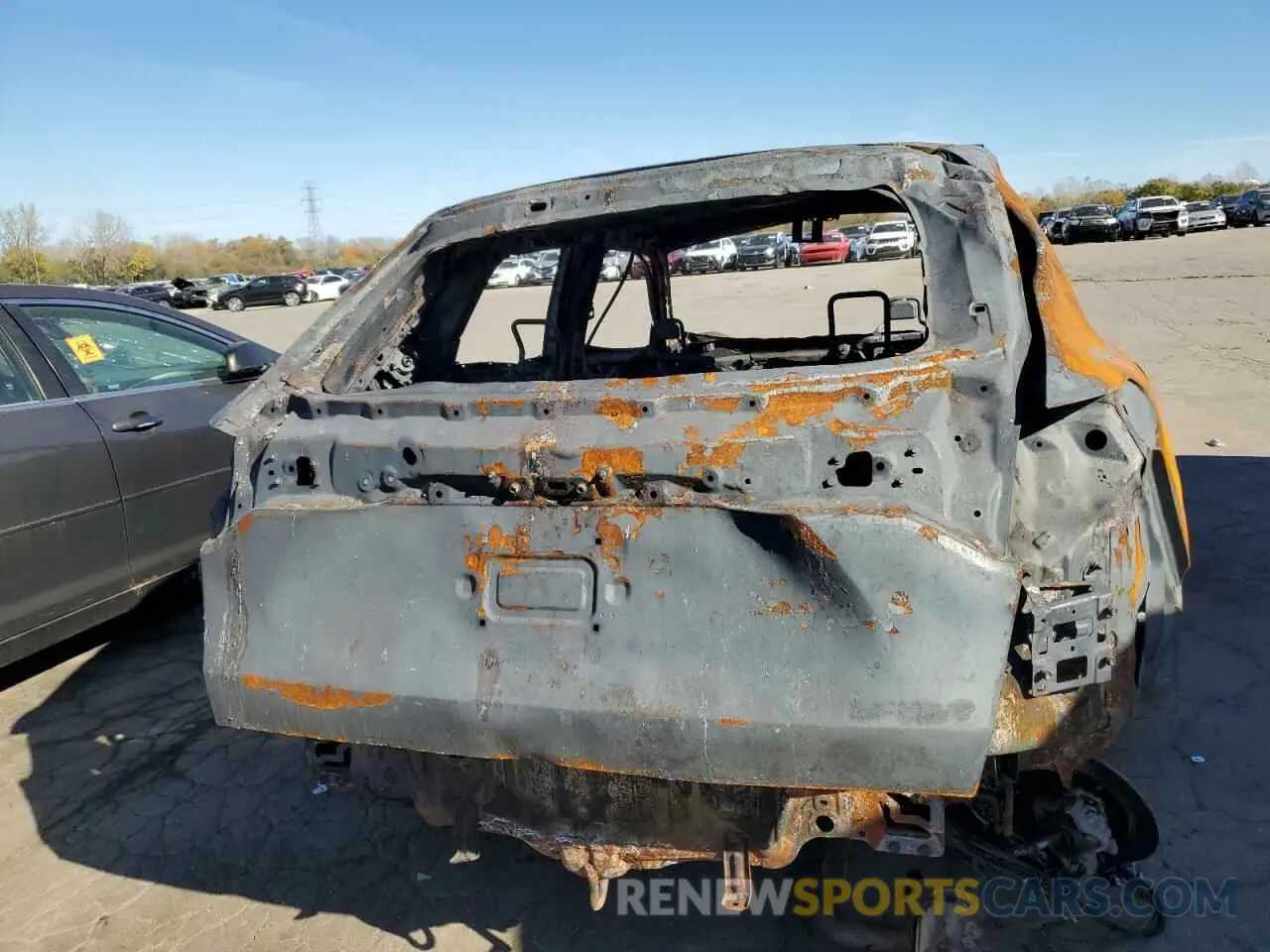 6 Photograph of a damaged car 3CZRZ2H57PM738551 HONDA HR-V 2023
