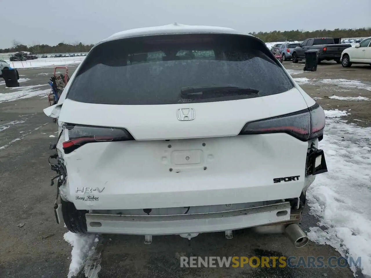6 Photograph of a damaged car 3CZRZ2H58PM711424 HONDA HR-V 2023