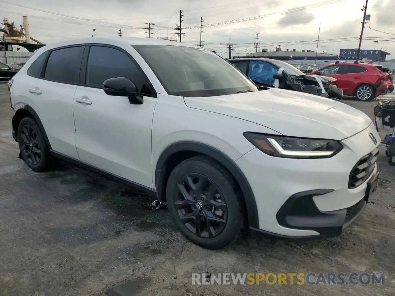 4 Photograph of a damaged car 3CZRZ2H58PM716185 HONDA HR-V 2023