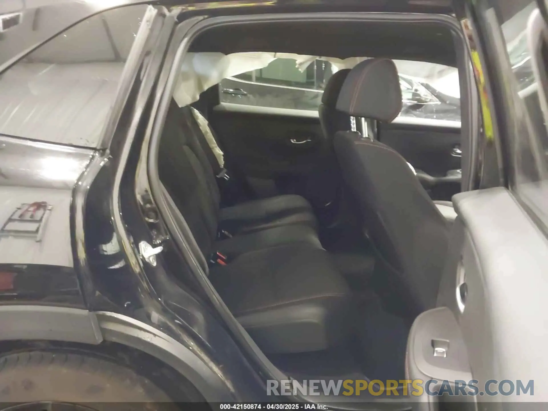 8 Photograph of a damaged car 3CZRZ2H58PM749171 HONDA HR-V 2023