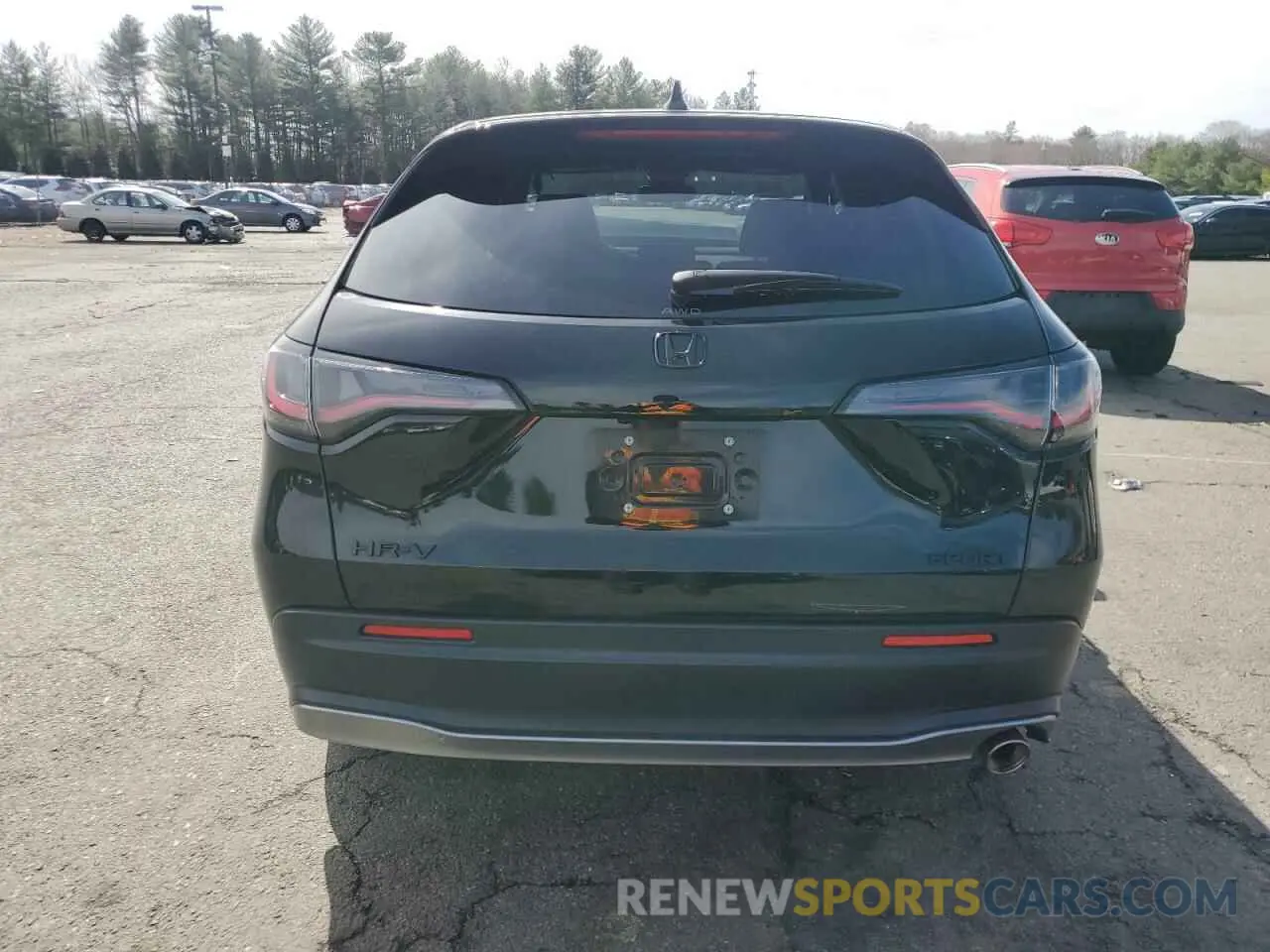 6 Photograph of a damaged car 3CZRZ2H5XPM718374 HONDA HR-V 2023