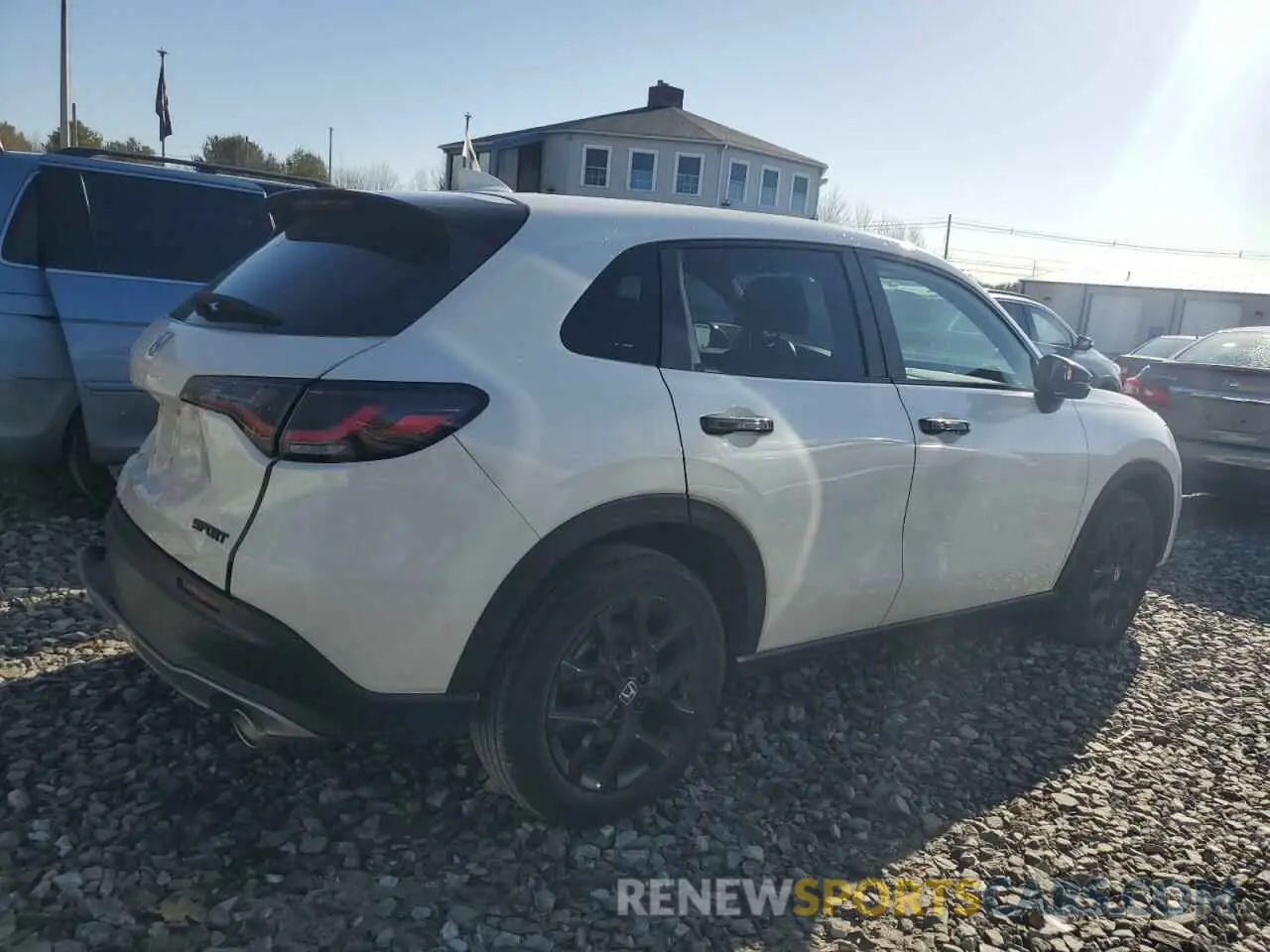 3 Photograph of a damaged car 3CZRZ2H5XPM750368 HONDA HR-V 2023