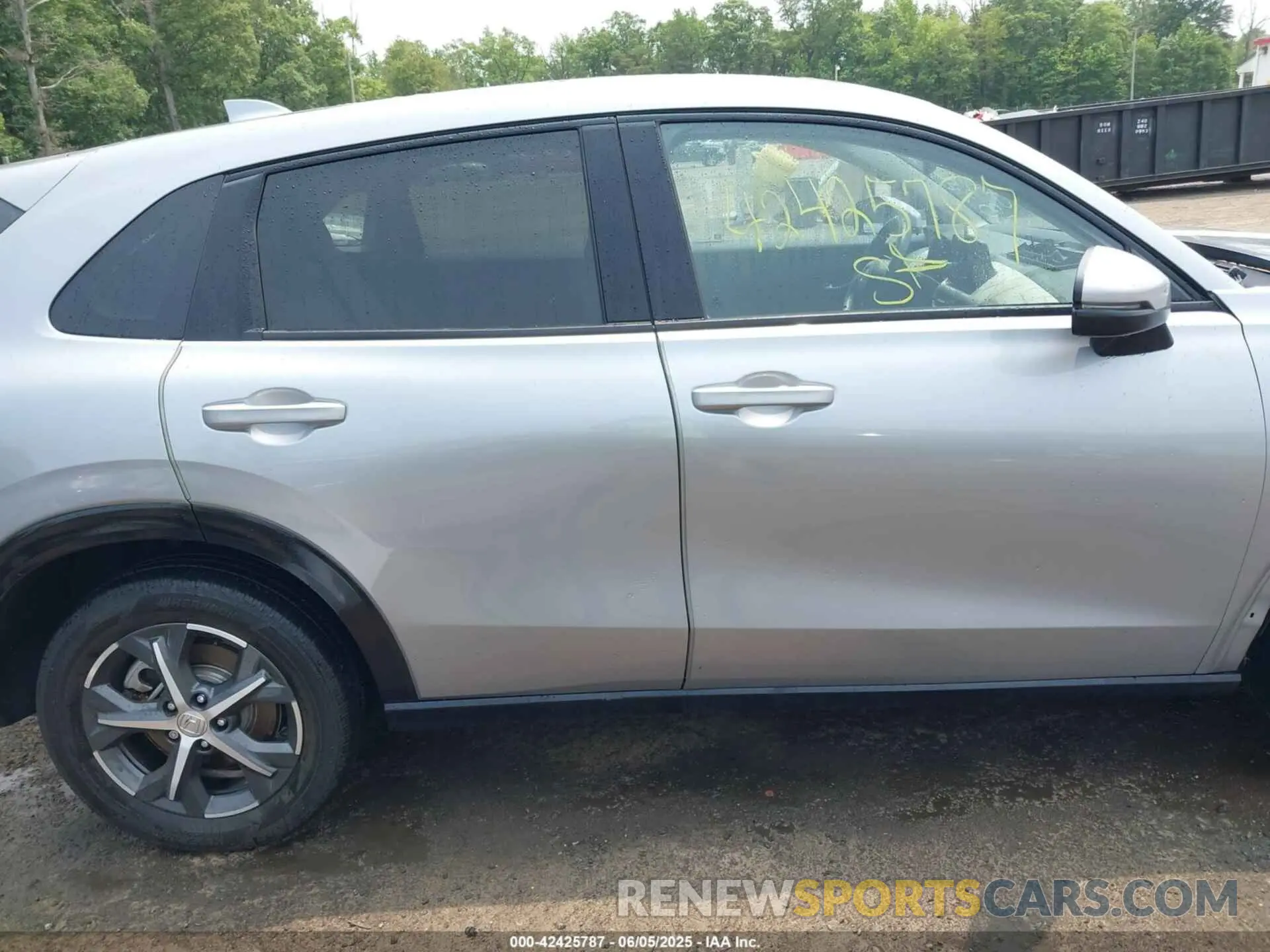 14 Photograph of a damaged car 3CZRZ2H70PM726677 HONDA HR-V 2023