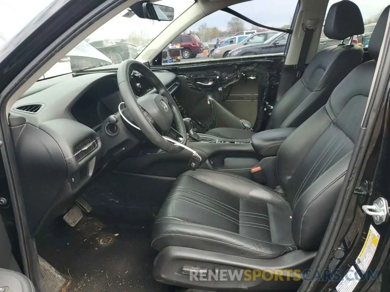 7 Photograph of a damaged car 3CZRZ2H74PM718629 HONDA HR-V 2023