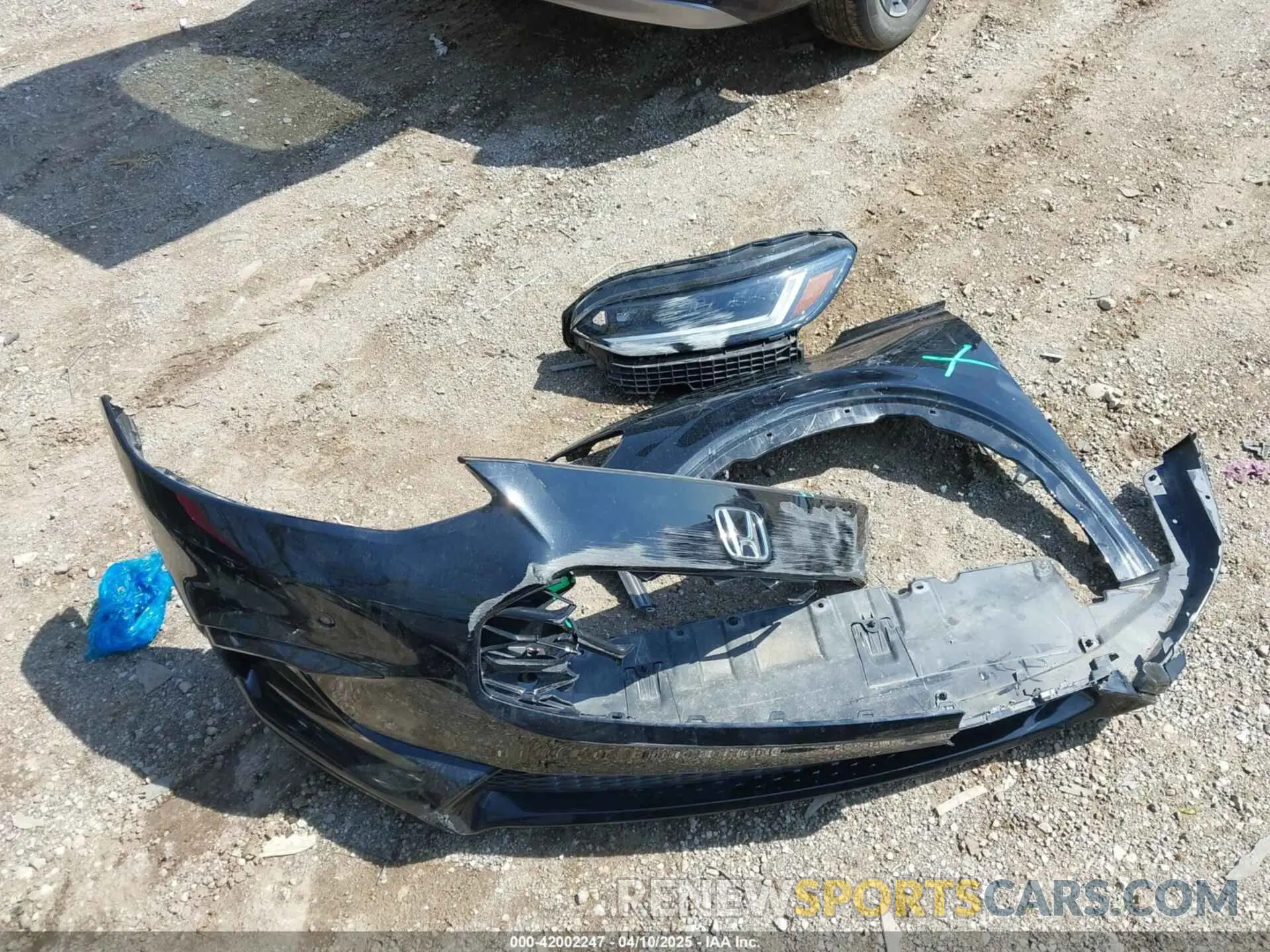 12 Photograph of a damaged car 3CZRZ2H76PM708345 HONDA HR-V 2023