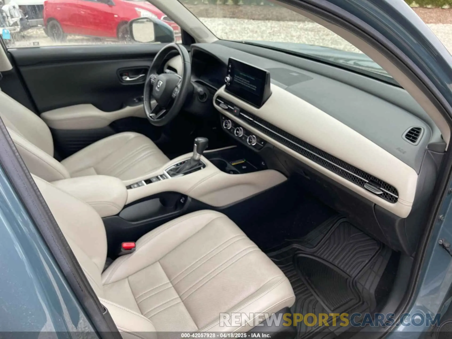5 Photograph of a damaged car 3CZRZ2H77PM749634 HONDA HR-V 2023