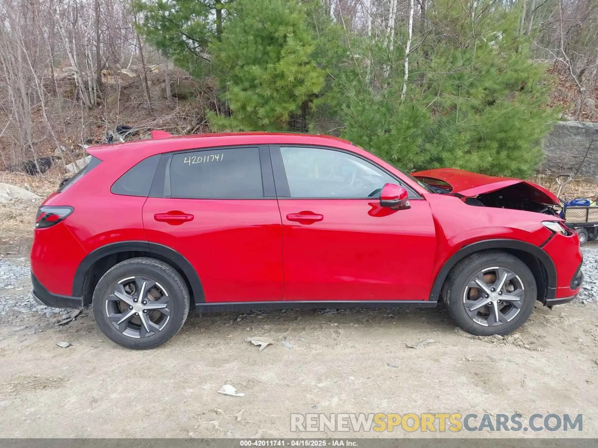 13 Photograph of a damaged car 3CZRZ2H78PM707875 HONDA HR-V 2023