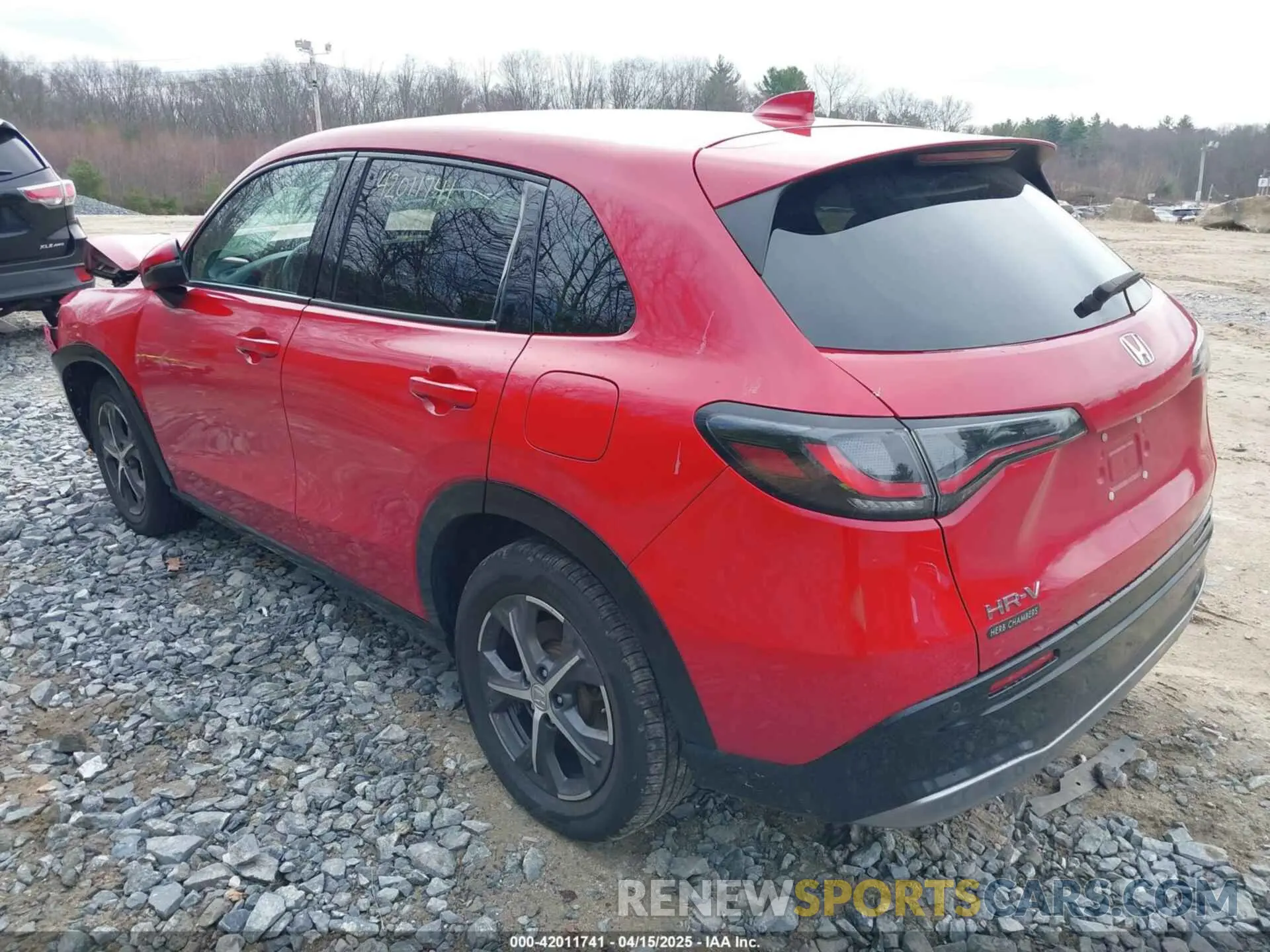 3 Photograph of a damaged car 3CZRZ2H78PM707875 HONDA HR-V 2023