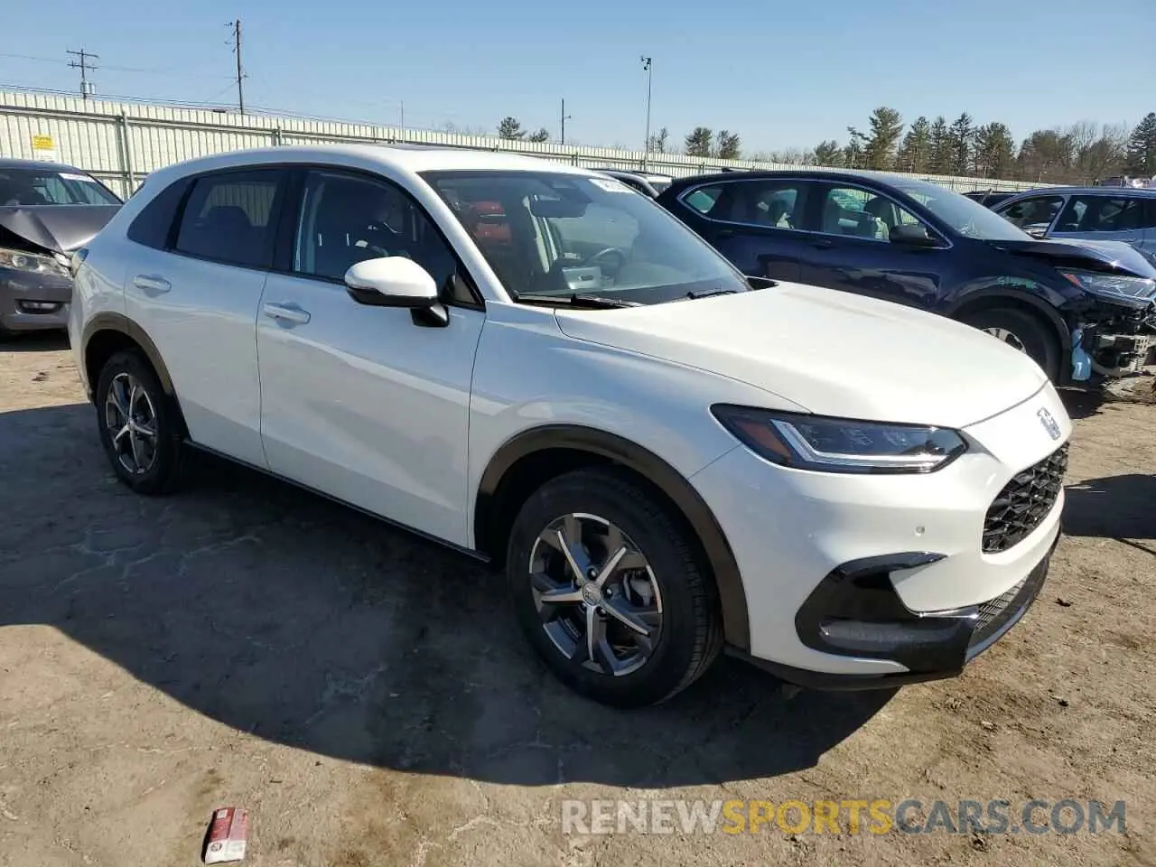 4 Photograph of a damaged car 3CZRZ2H78PM737491 HONDA HR-V 2023