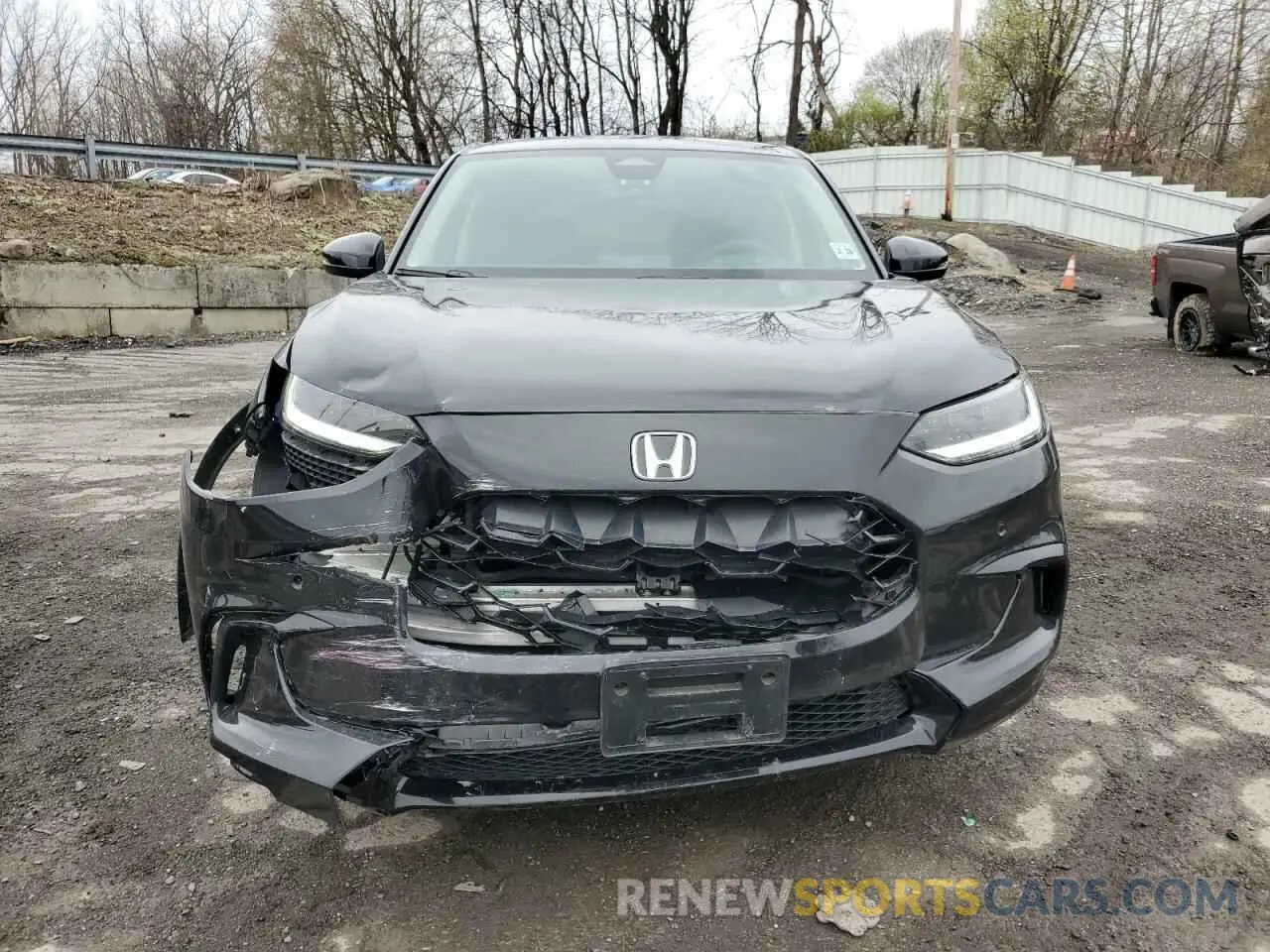 5 Photograph of a damaged car 3CZRZ2H79PM728265 HONDA HR-V 2023