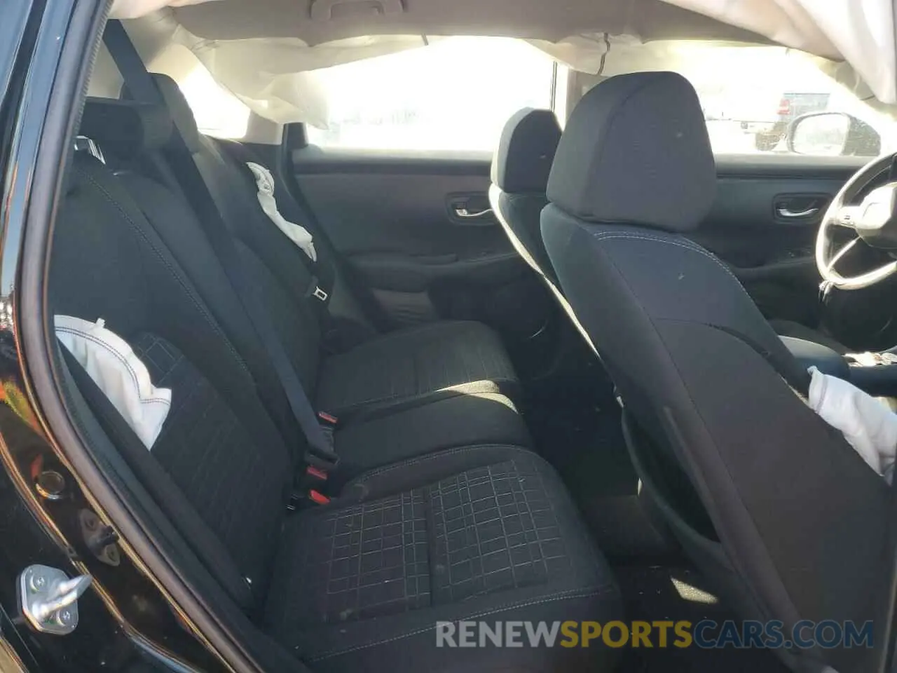 11 Photograph of a damaged car 3CZRZ1H30RM717858 HONDA HR-V 2024