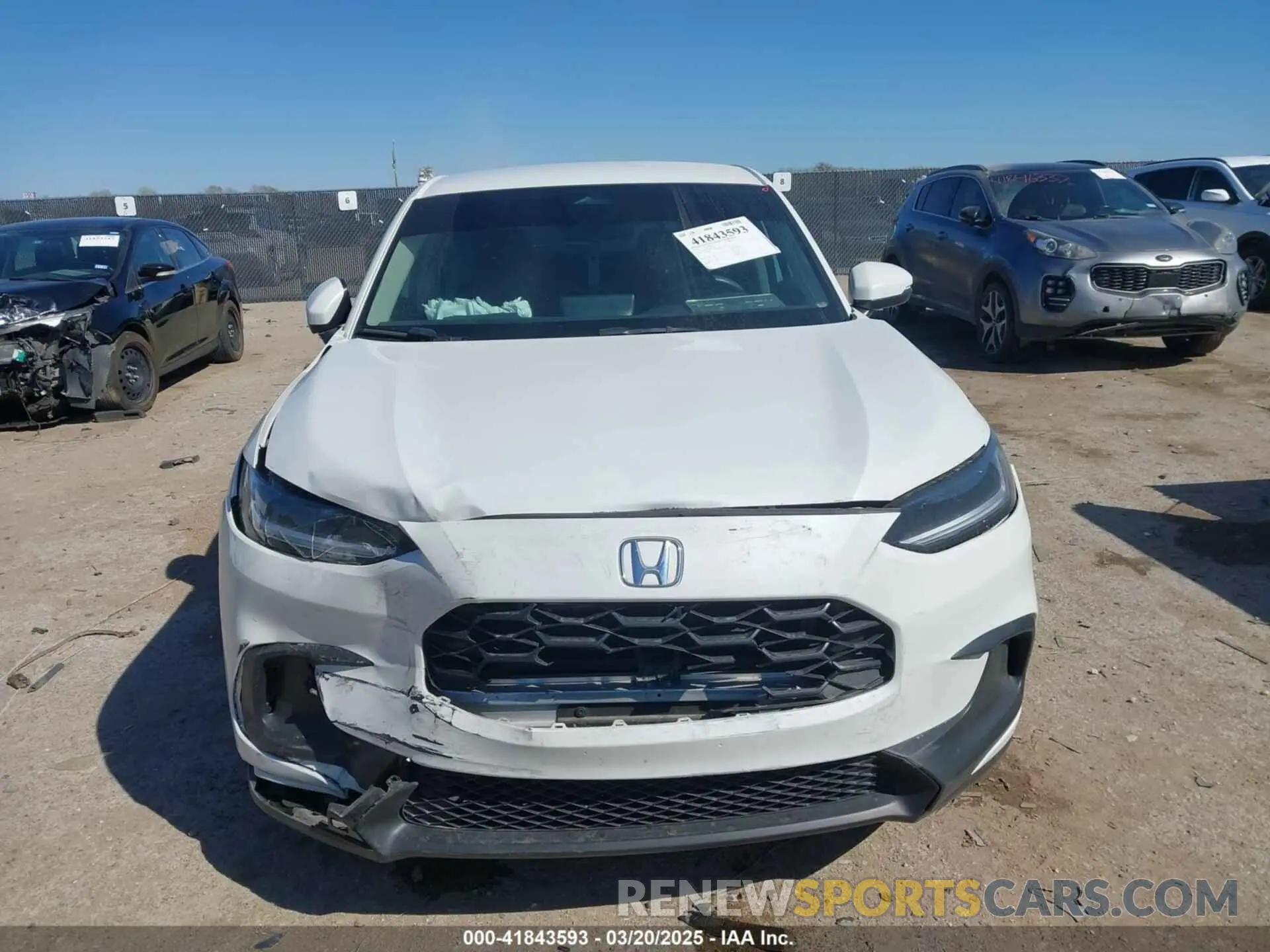 12 Photograph of a damaged car 3CZRZ1H31RM702303 HONDA HR-V 2024