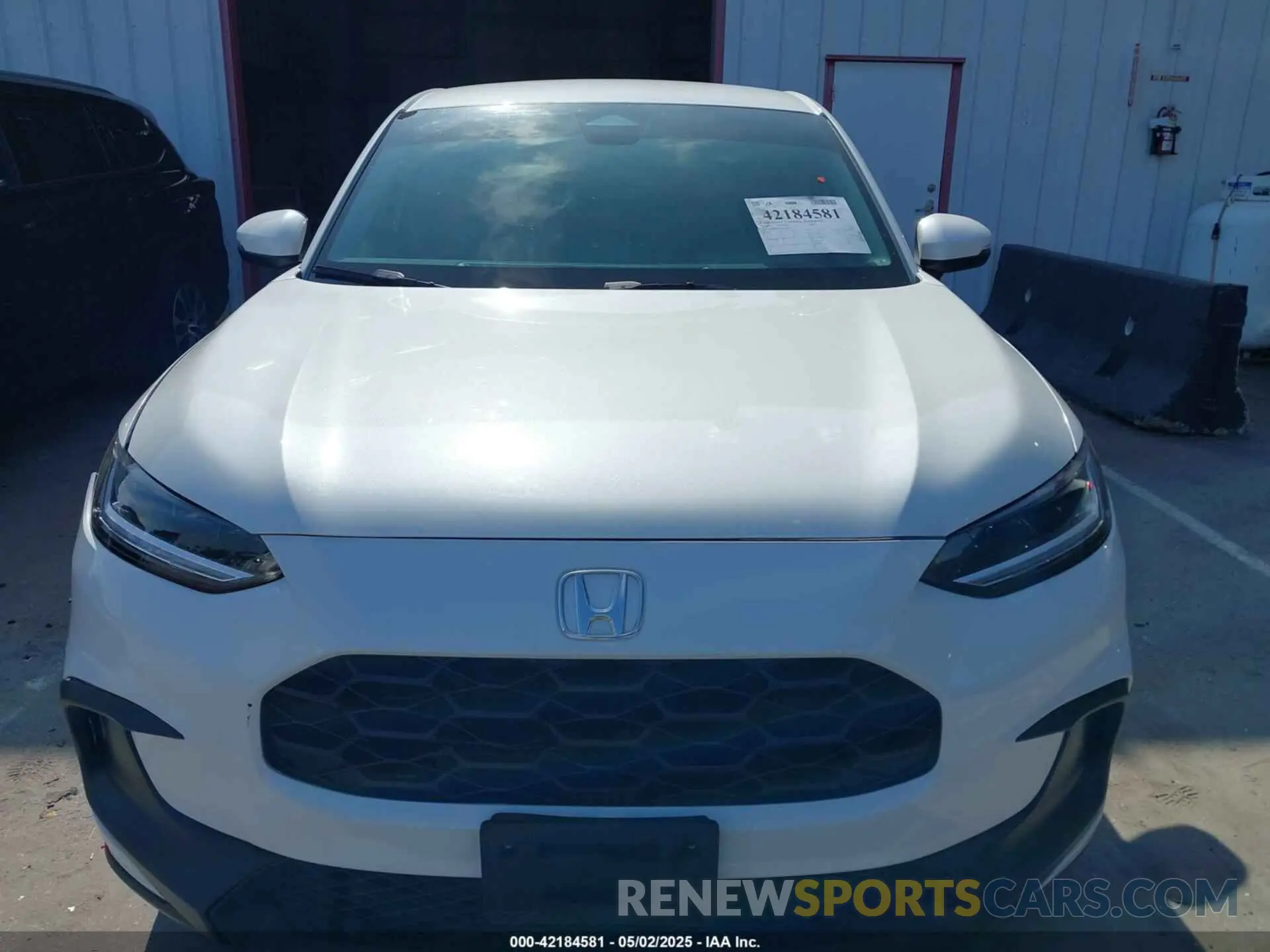 12 Photograph of a damaged car 3CZRZ1H31RM720266 HONDA HR-V 2024